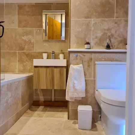 Bear Cosy Little Place In The Heart بيت للعطل إنغيلتون